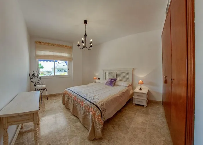 شقة Residencia Playa Graciosa لوس كريستيانوس