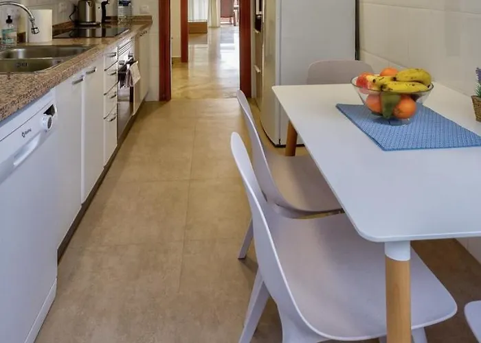 شقة Residencia Playa Graciosa لوس كريستيانوس